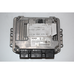 CALCULATEUR MOTEUR BOSCH